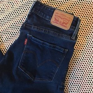 🌟Levi Mid Rose Skinny with hemmed inseam 25”